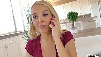 Aaliyah Love Is A Stunning Blonde Who Cheats On Her Husband