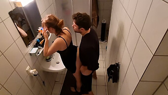 Amateur Teen (18+) Gets Hardcore In Bathroom