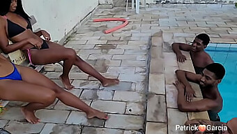 Pareja Bisexual Negra De Gran Polla Se Involucra En Un Caliente Polvo