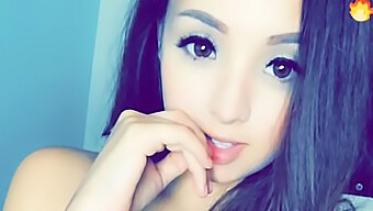 Mexická Camgirl Lexi Aaane Si Hraje S Dildem - Musí Se Dívat